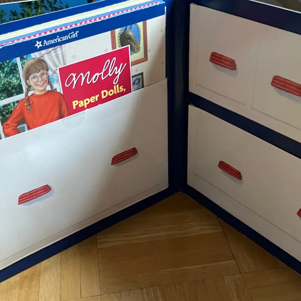 American Girl Doll Molly & Emily Play Scenes & Paper Dolls GUC - Picture 6 of 13